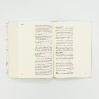 Biblia NVI Ilustra tu fe flores 8.5 puntos