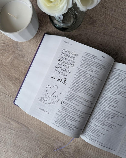Biblia NTV Inspira con filament Lavanda Sentí piel 8.25 Puntos