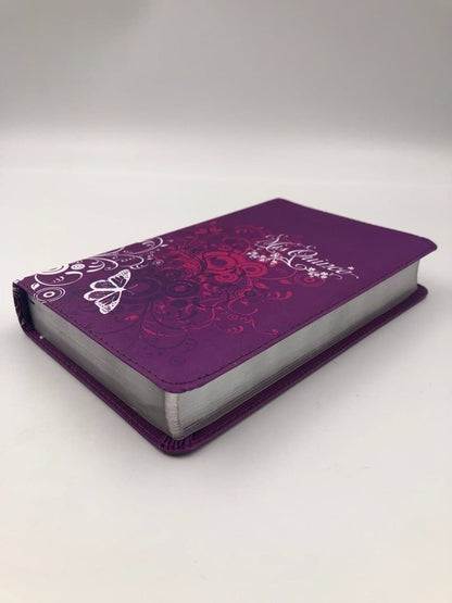 Biblia RV1960 Mis quince amatista con mariposas Simil piel 8.5 puntos